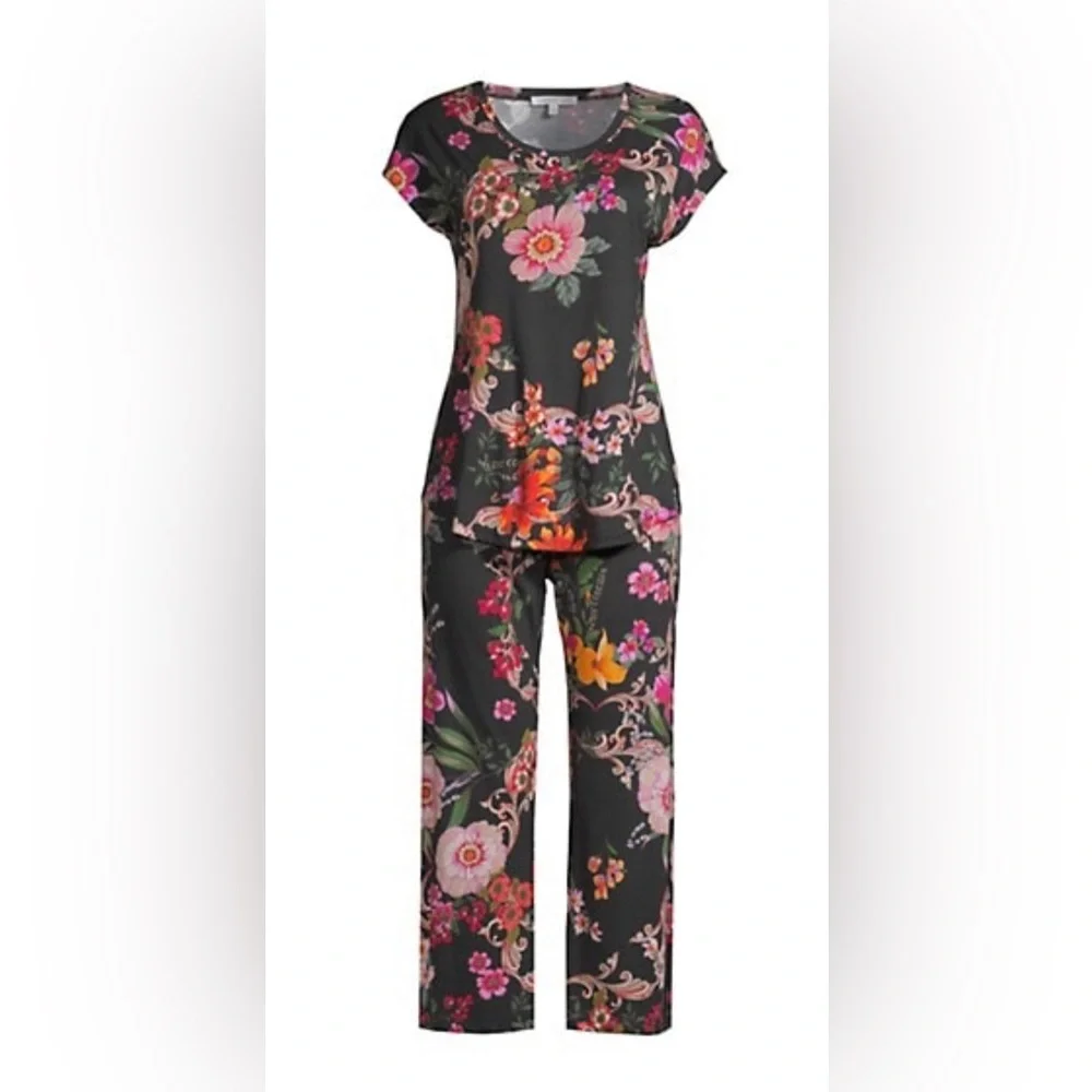 NEW! Johnny Was Capsleeve Cap Sleeve Pajama Set Top & Pants NWT - Picture 3 of 10